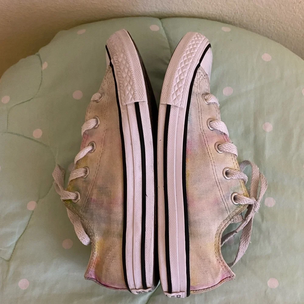 Converse Kids Tie dye sneakers size 2